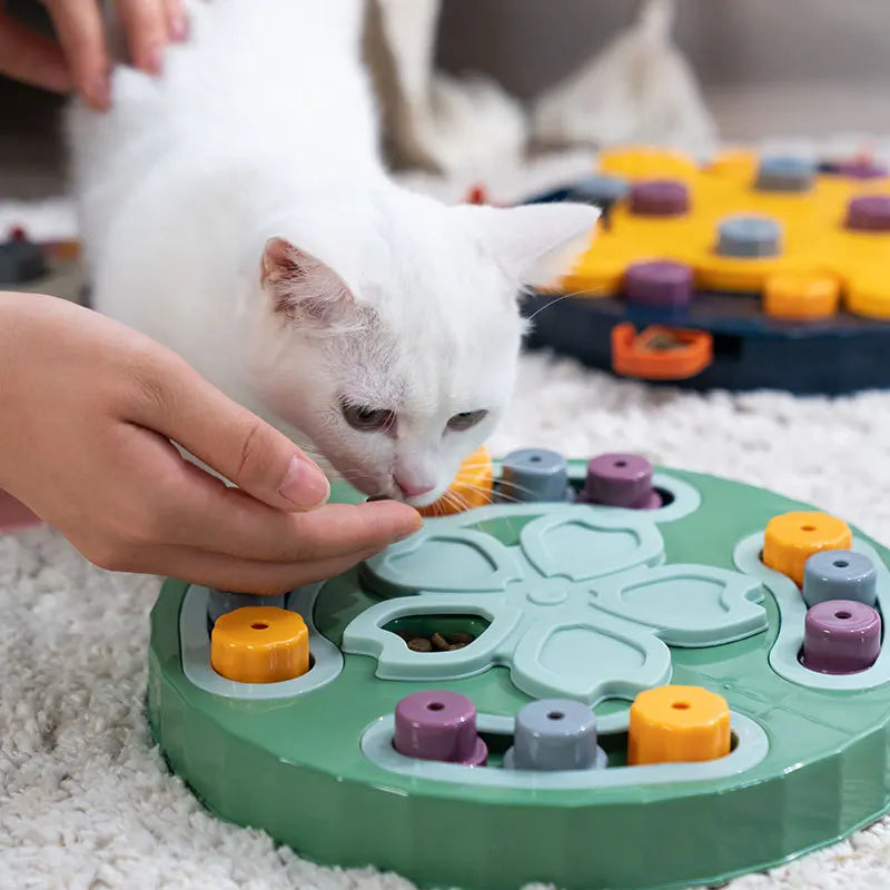 Dog Feeding Toy Food Dispense Interactive Increase Puppy IQ Dog Puzzle Toys Slowly Eating Bowl Pet Cat Dogs Training Game